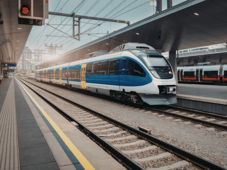 10 Classic train itineraries across Europe (With travel times)