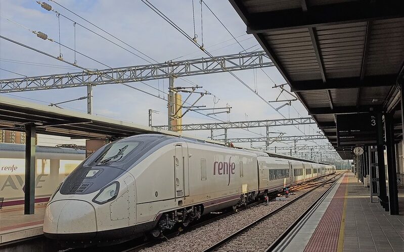 Renfe AVE classes explained: Which ticket should you choose?
