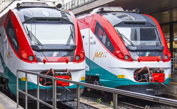 Leonardo Express vs Intercity in Italy: What is the difference and which train should you take?